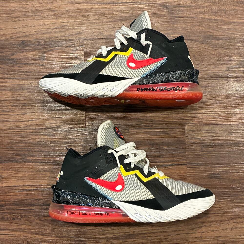 Nike LeBron 18 Low Space Jam Tweety Sylvester Size 9.5 CV7562-103